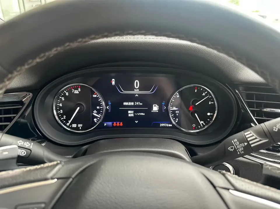 Buick Majesty Regal 2021 GS 28T Premium Edition 2022 — миниатюра 5