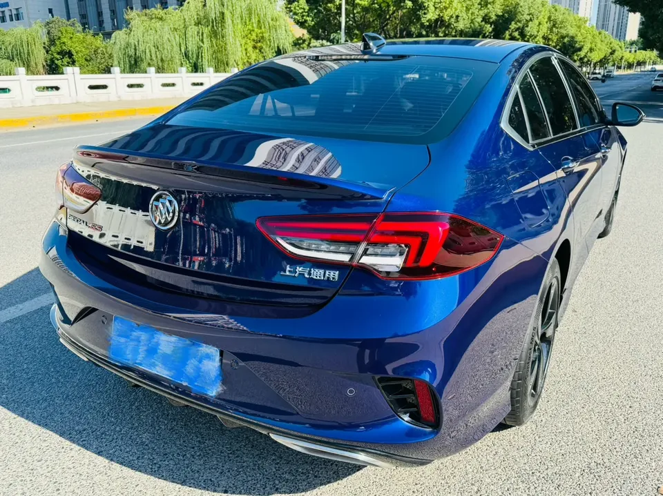 Buick Majesty Regal 2021 GS 28T Premium Edition 2022 — миниатюра 2