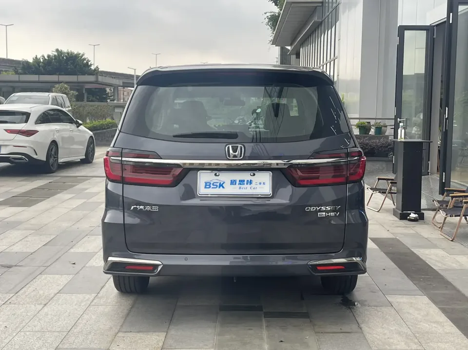 Honda Odyssey Odyssey 2022 2.0L RuiLingxiang Edition 2023 — миниатюра 2
