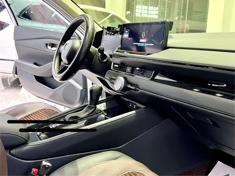 Honda Inspire 260TURBO Exquisite Edition 2024 — миниатюра 3