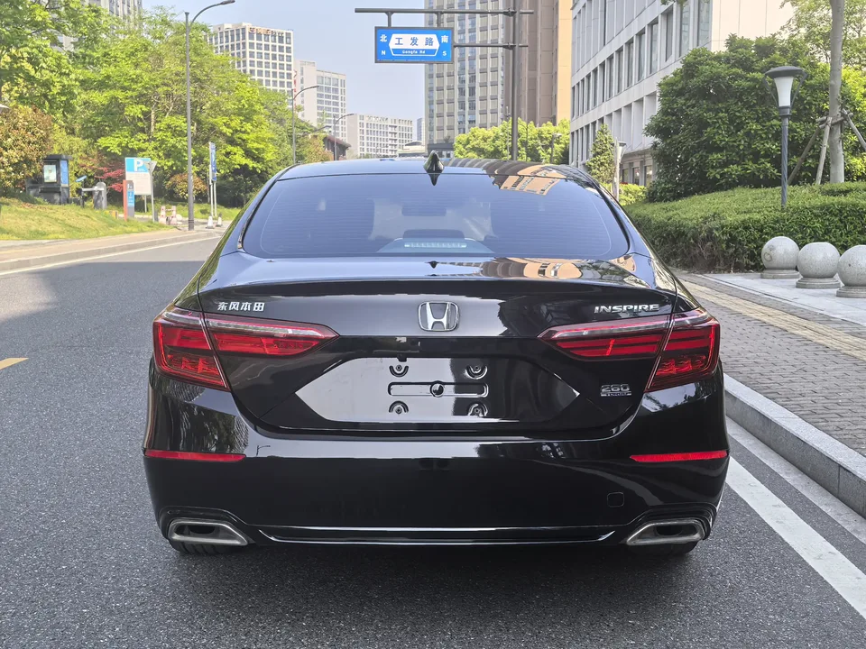 Honda Inspire Inship 2022 260TURBO Exquisite Edition 2023 — миниатюра 5