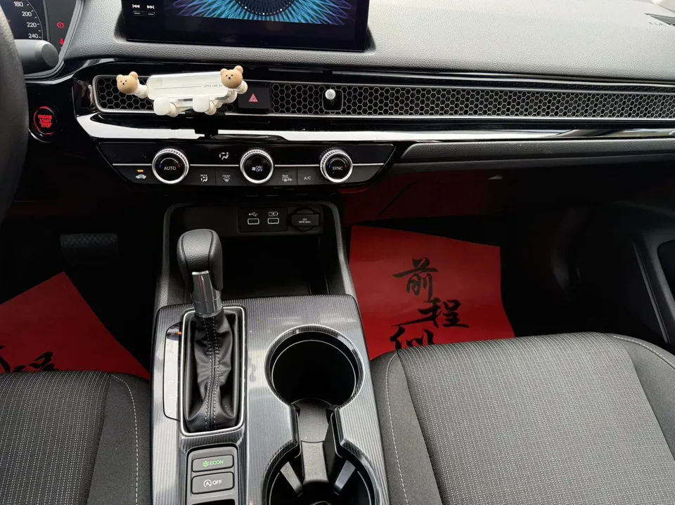 Honda CIVIC 2022 Civic 240TURBO CVT Dynamic Edition 2025 — миниатюра 3