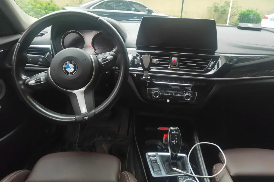BMW 1 Series facelift 125i M Sport Night Edition 2022 — миниатюра 3