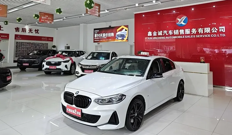 BMW 1 Series 2022