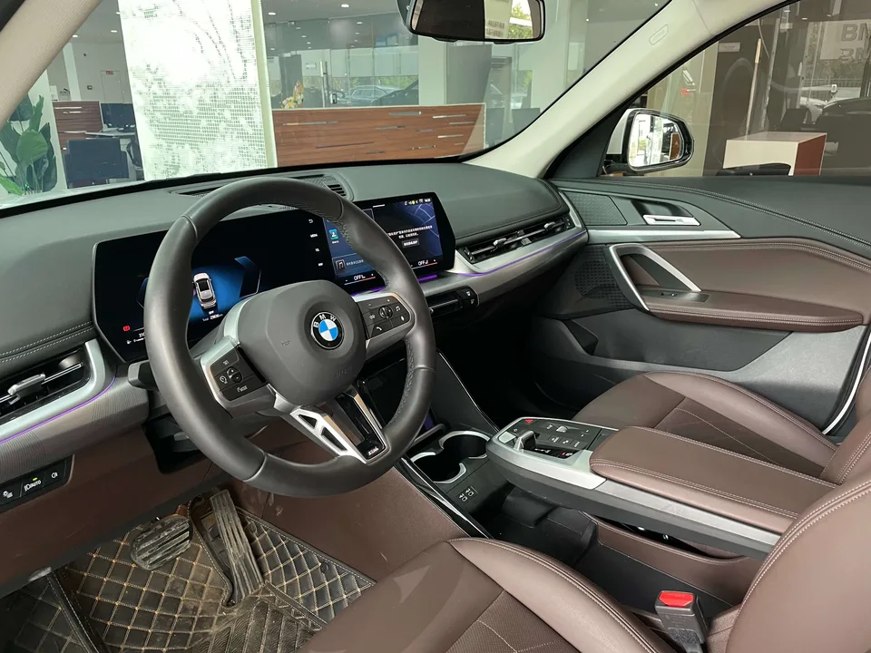 BMW X1 sDrive25Li M Sport Package 2024 — миниатюра 4