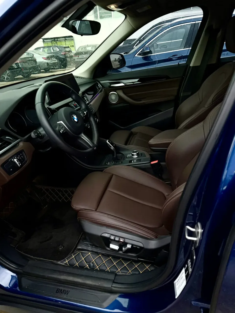 BMW X1 BMW X1 2022 sDrive25Li Leading Edition 2022 — миниатюра 3