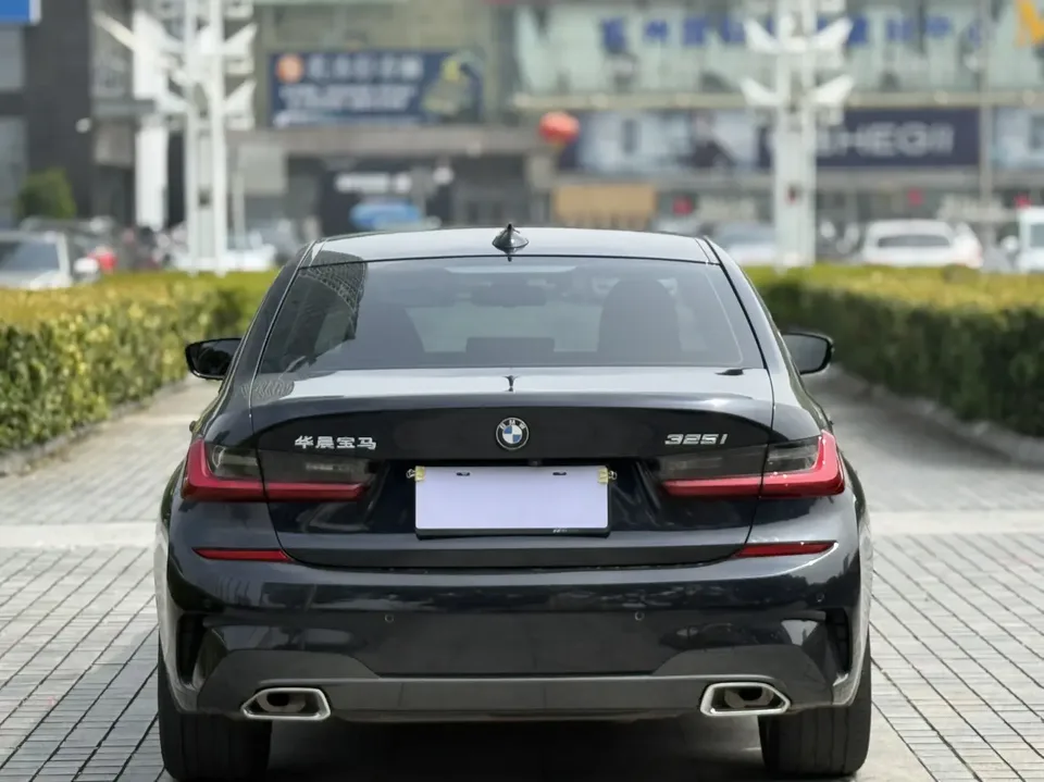 BMW 3 Series BMW 3 Series 2022 325i M Sport Package 2022 — миниатюра 5