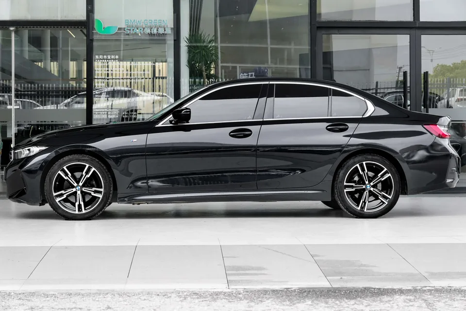 BMW 3 Series BMW 3 Series 2023 325i M Sport Package 2023 — миниатюра 3