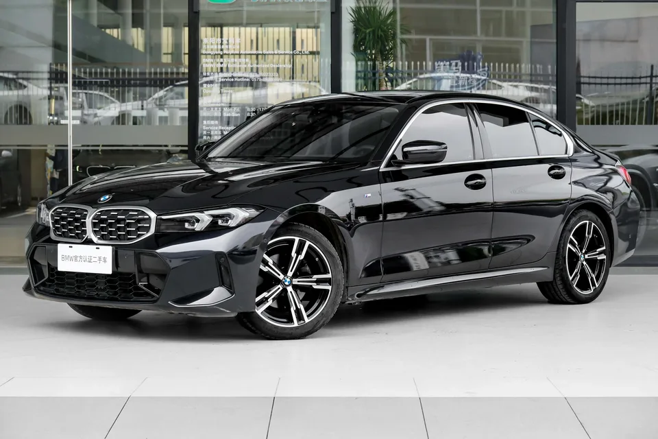 BMW 3 Series 2023
