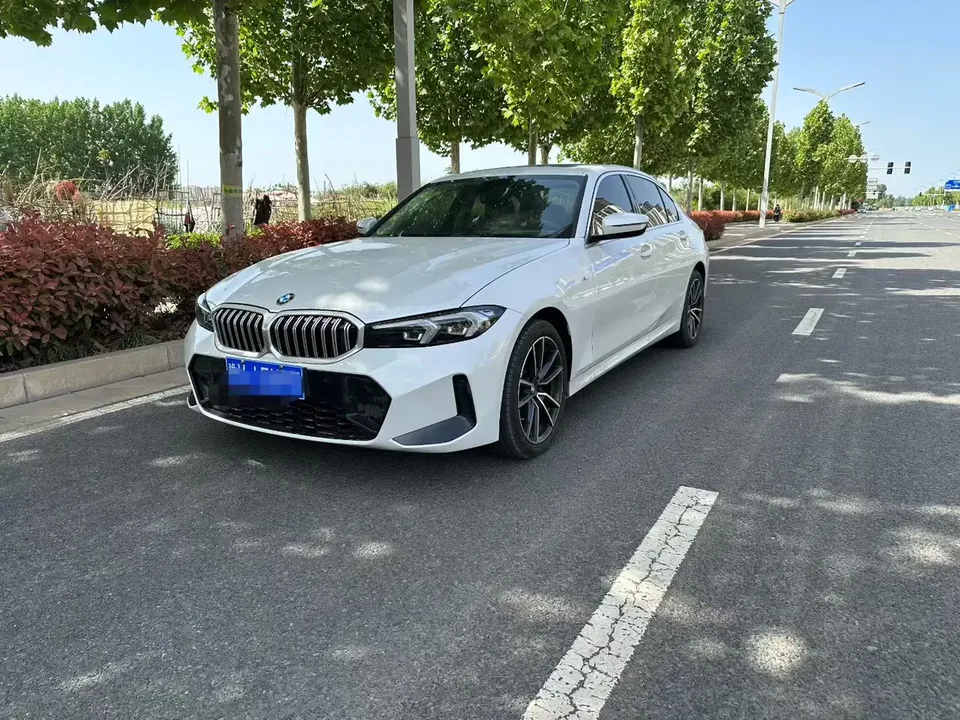 BMW 3 Series 2024