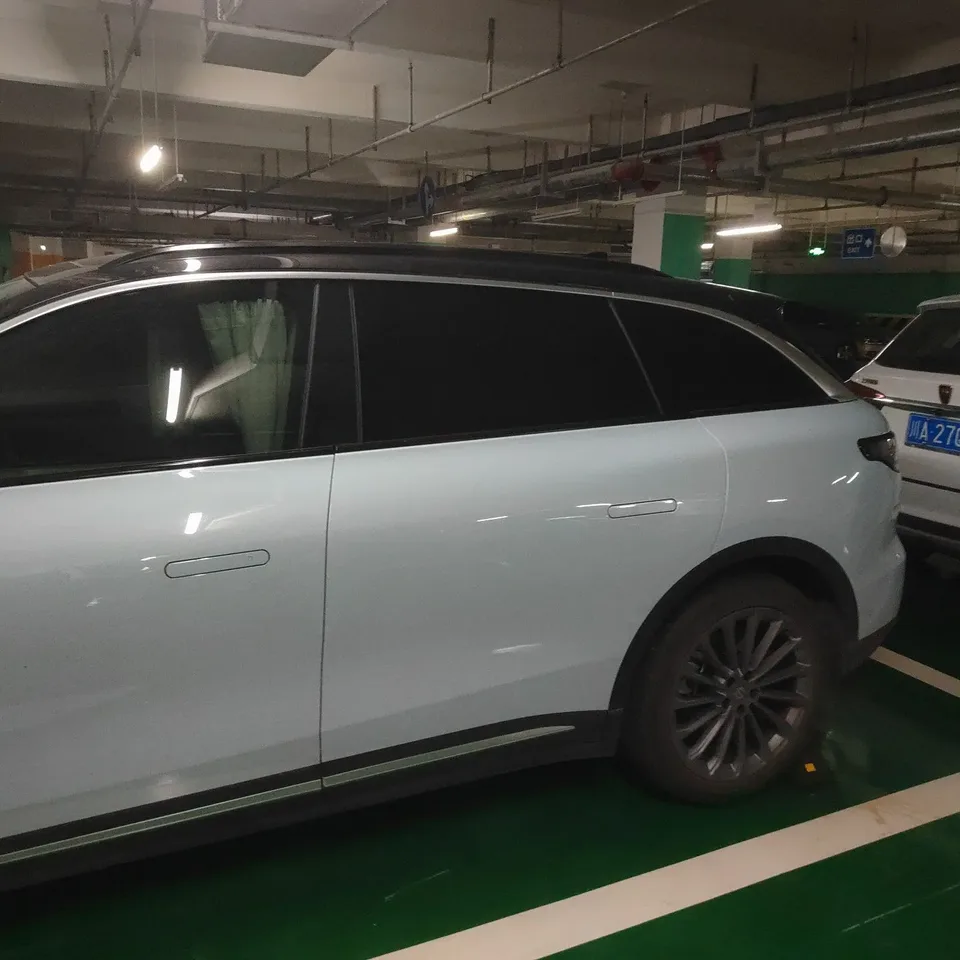 Leapmotor Zero running C11 Pure Electric 580 Premium Edition 2024 — миниатюра 3
