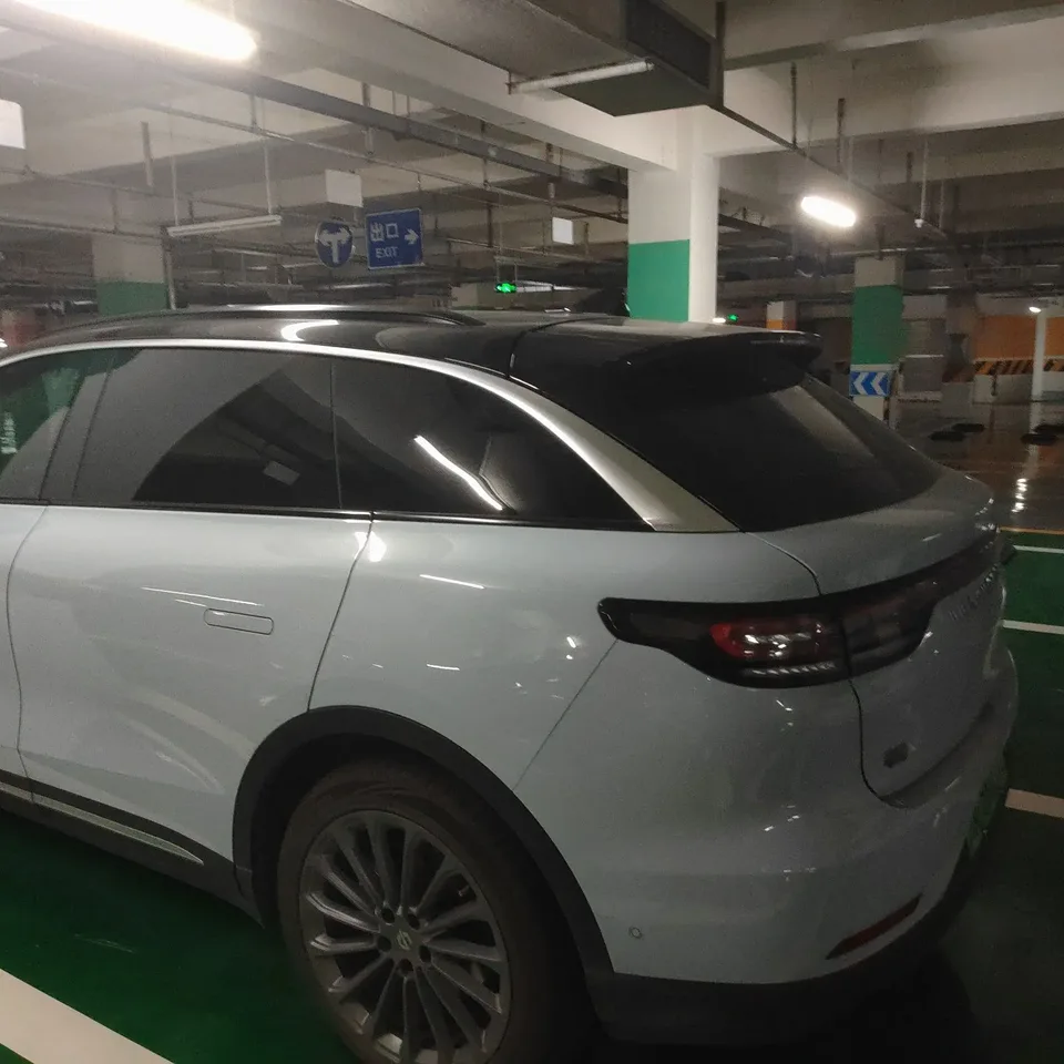 Leapmotor Zero running C11 Pure Electric 580 Premium Edition 2024 — миниатюра 4