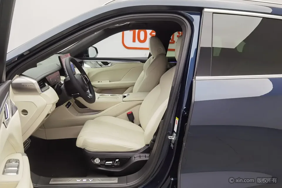 WEY Mocha PHEV DHT 2WD Long Range Edition 2024 — миниатюра 3