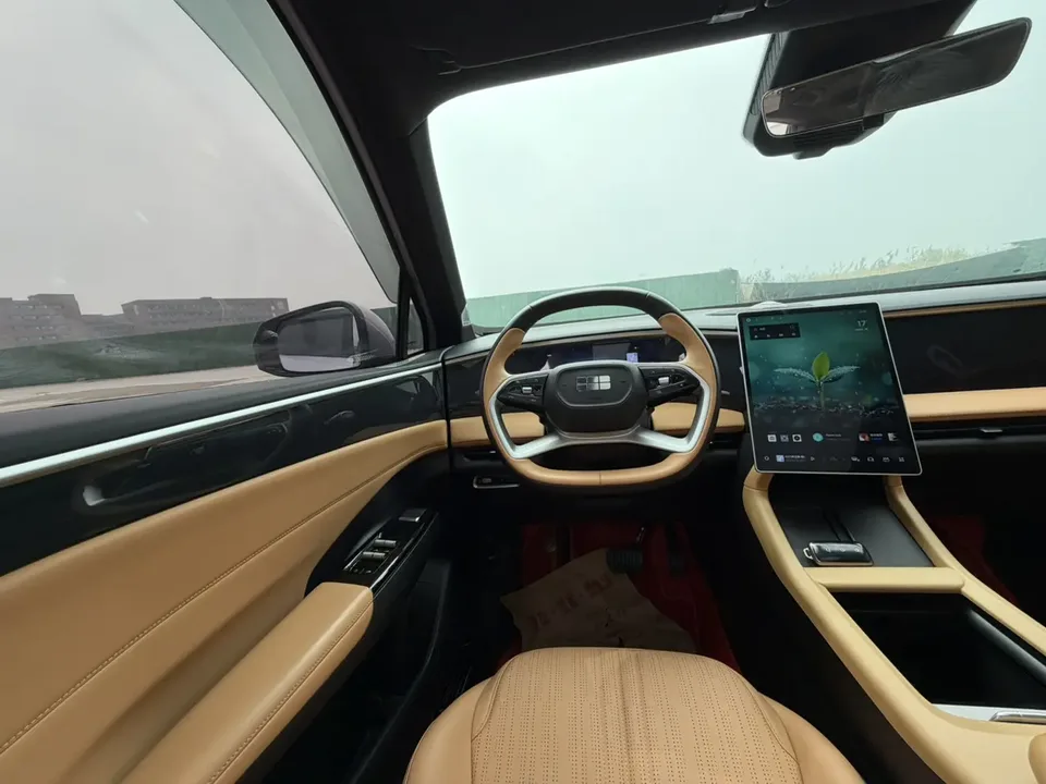 Geely Galaxy L7 1.5T DHT 115km Starship 2023 — миниатюра 5