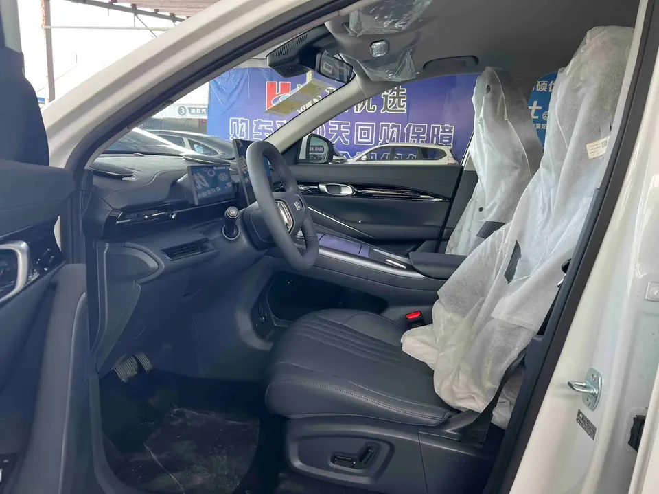 Geely Galaxy E5 Galaxy E5 2026 530km Launch Edition 2026 — миниатюра 5