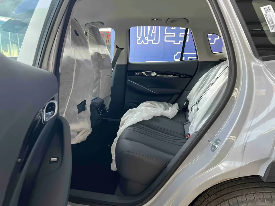 Geely Galaxy E5 Galaxy E5 2026 530km Launch Edition 2026 — миниатюра 3