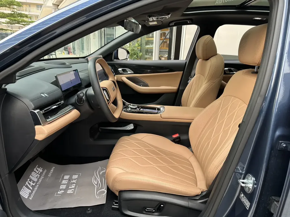 Geely Galaxy A7 PHEV 150km Starship Edition 2025 — миниатюра 5