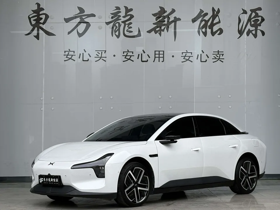 XPeng Xiaopeng MONA M03 2025