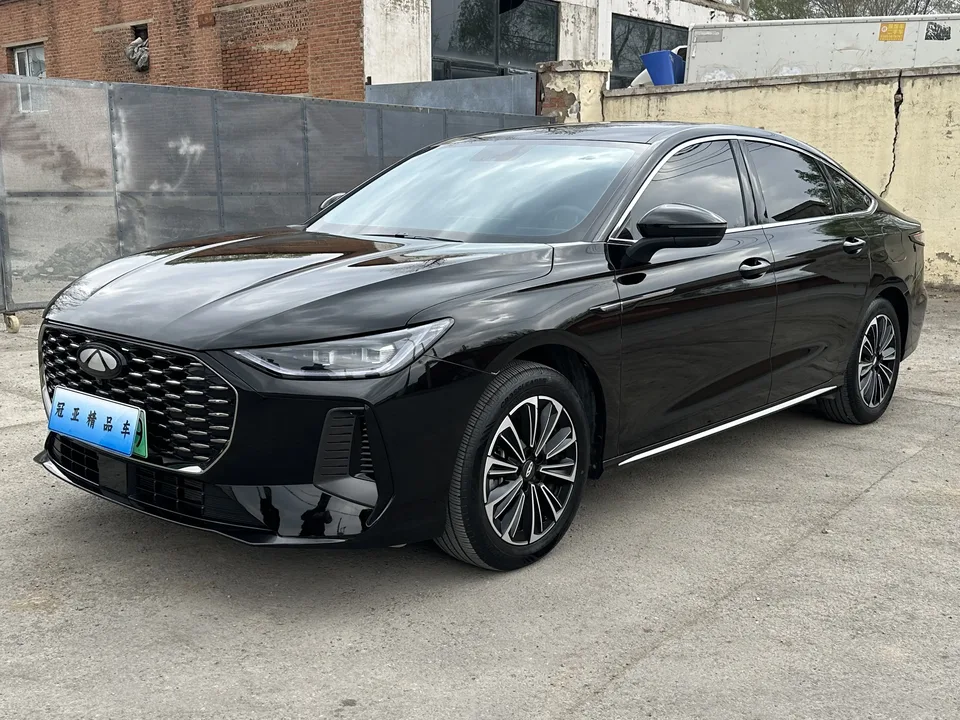 Chery Fengyun A8L 2025