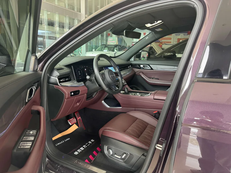 Lynk & Co 09 2.0T Ultra 6-seater 2022 — миниатюра 3
