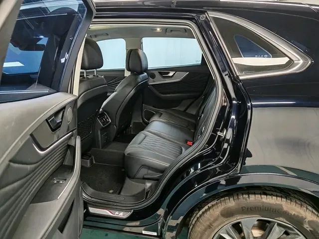 Hongqi HS5 2.0T Flagship Pro Edition 2024 — миниатюра 5