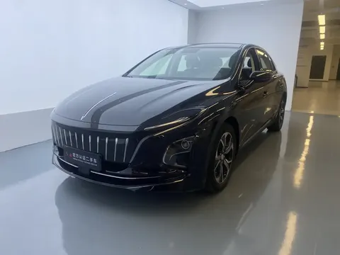 Hongqi E-QM5 2024 купить в Москве