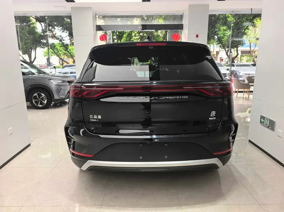 BYD Tang DM Intelligent Driving Edition DM-i 115KM Flagship Model 2025 — миниатюра 2