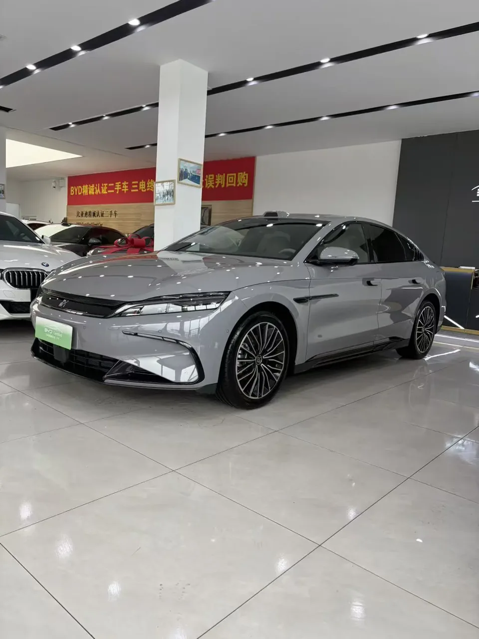 BYD Han DM 2025