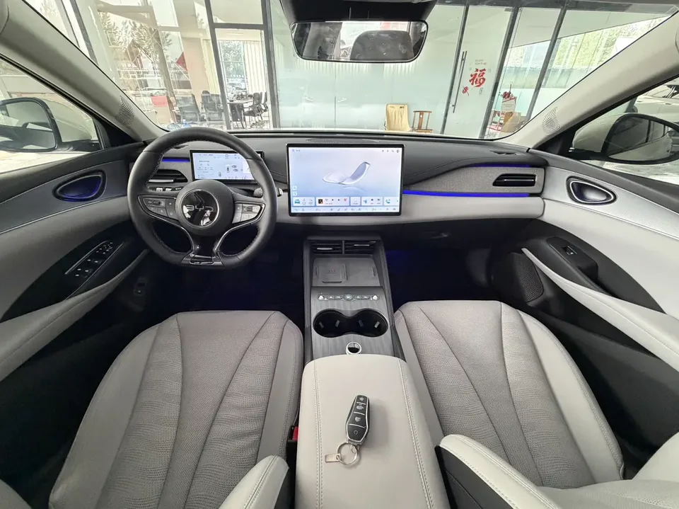 BYD Seal 06DM Travel Edition DM-i 150KM Flagship Model 2025 — миниатюра 3