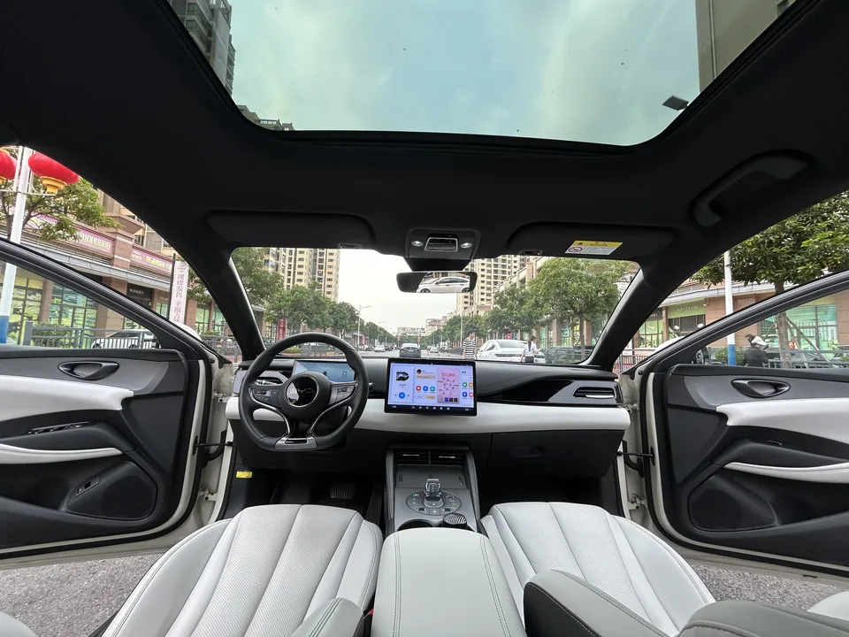 BYD Seal 06DM DM-i 120KM Premium Edition 2024 — миниатюра 3