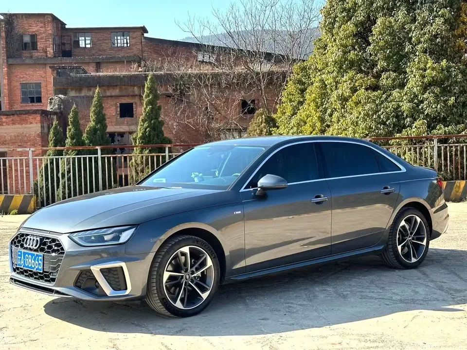 Audi a4 l 2024