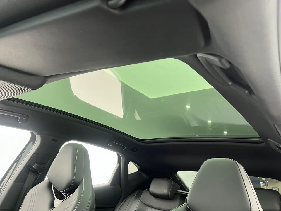 Volkswagen With the crowd06 Ultra facelift with long battery life 2025 — миниатюра 5