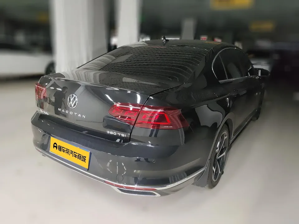 Volkswagen Magotan Magotan 2026 30 million selected model 380TSI DSG luxury model 2025 — миниатюра 2