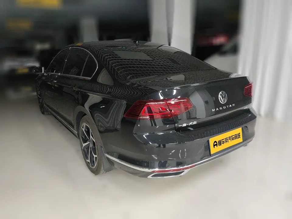 Volkswagen Magotan Magotan 2026 30 million selected model 380TSI DSG luxury model 2025 — миниатюра 3