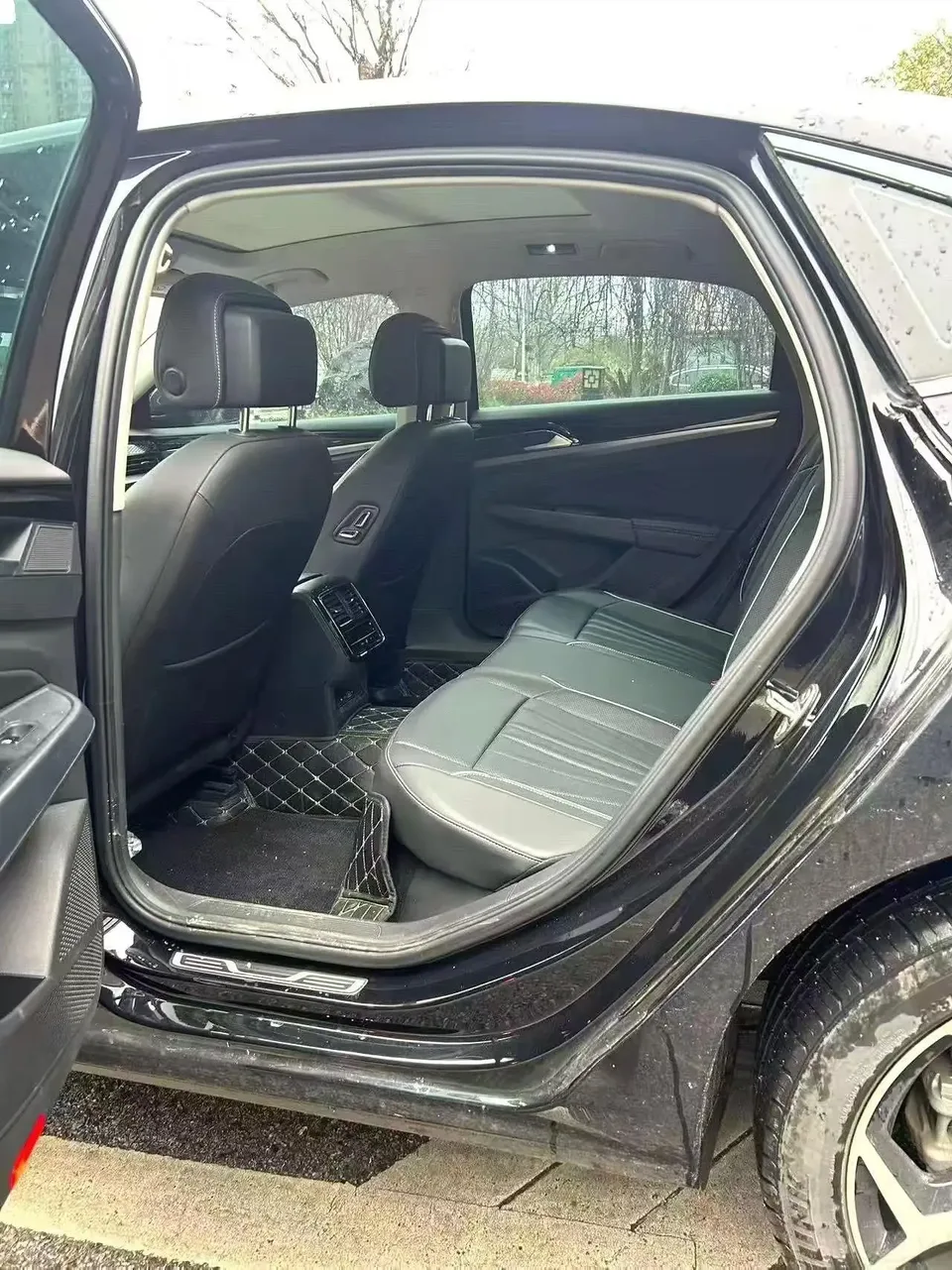 Volkswagen Passat Passat 2023 330TSI Elite Edition 2023 — миниатюра 3