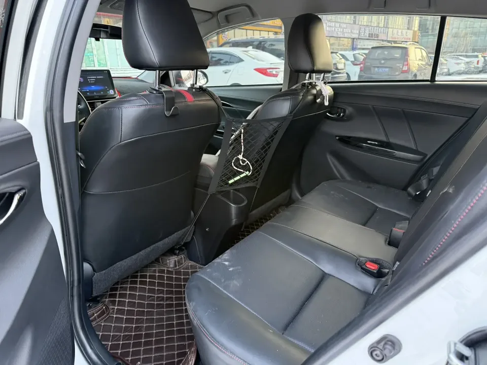 Toyota Yaris L YARiS L Zhixuan 2022 Zhixuan X 1.5L CVT luxury PLUS version 2023 — миниатюра 3