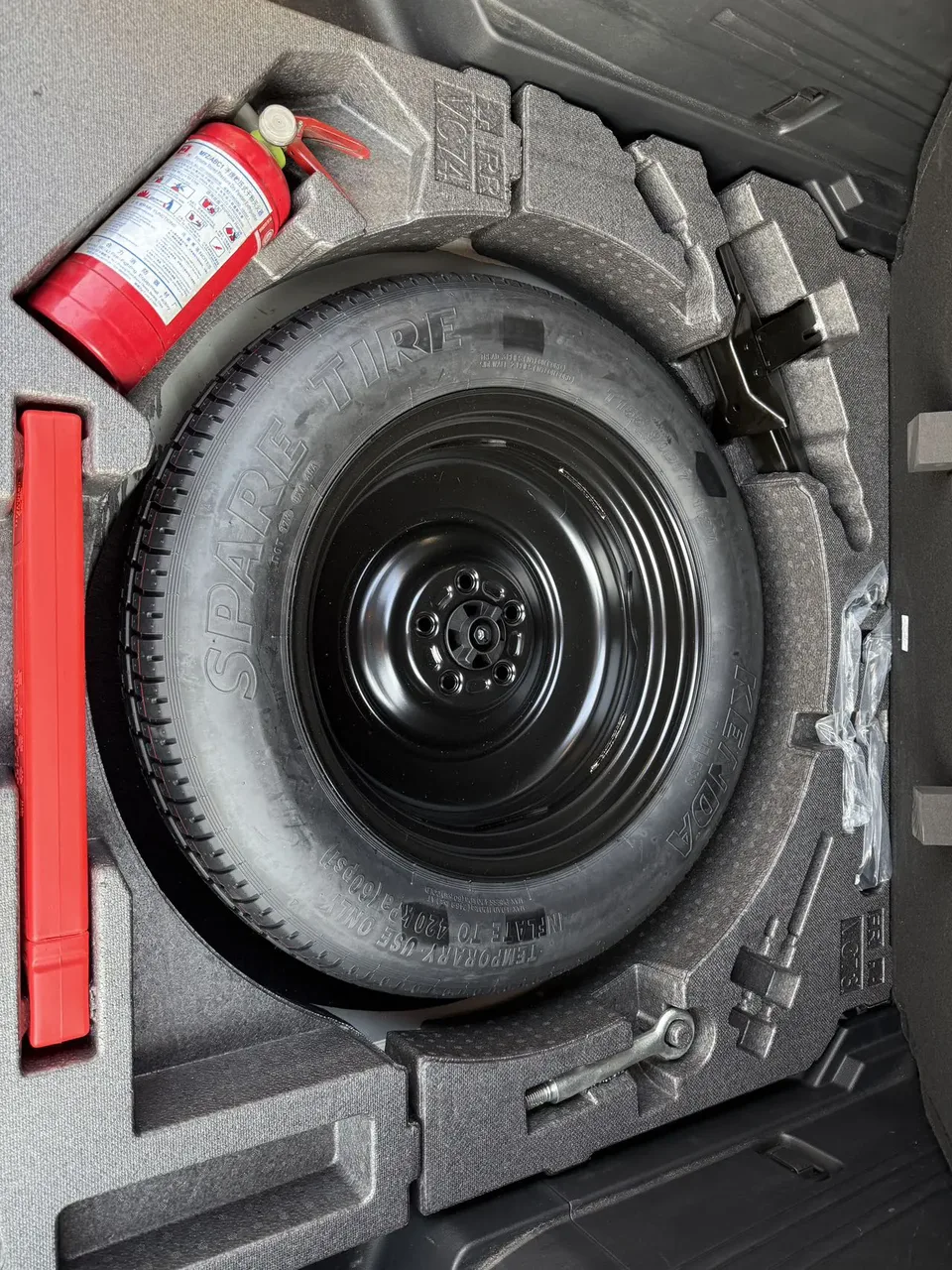 Mazda CX-50 OK 2.0L automatic version 2023 — миниатюра 3