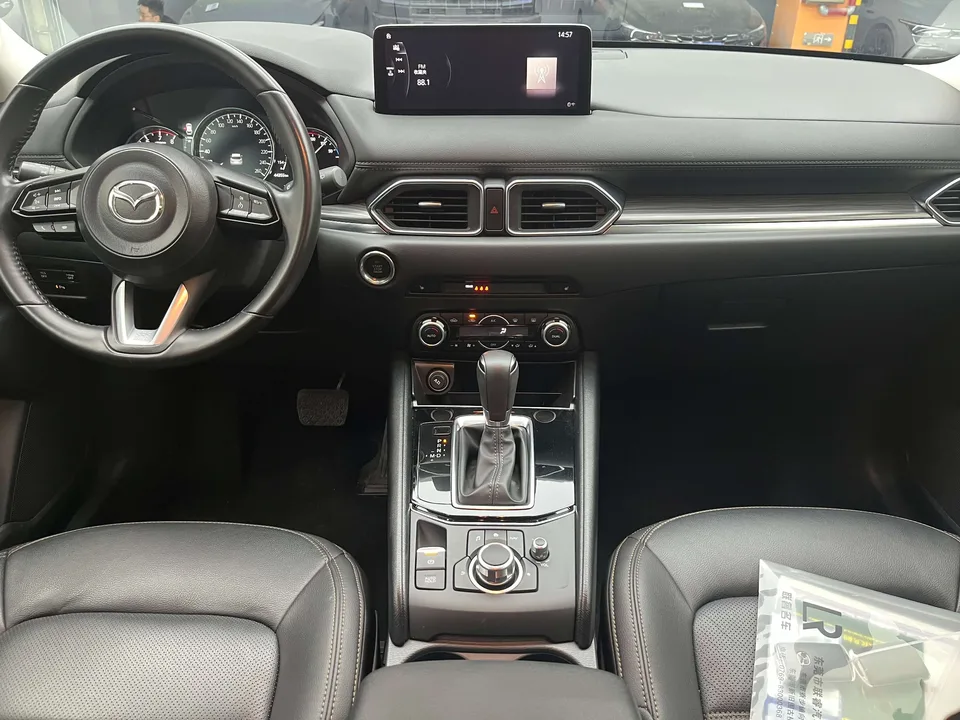 Mazda CX-5 2.0L Automatic 2WD Smart Elegance 2023 — миниатюра 4