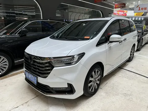 Honda Odyssey 2023 buy in Moscow