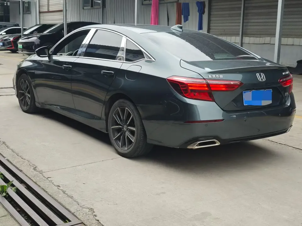 Honda Inspire Inship 2022 260TURBO Exquisite Edition 2022 — миниатюра 4