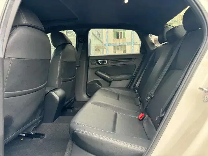 Honda CIVIC 2022 Civic 240TURBO CVT Ignition Edition 2023 — миниатюра 5