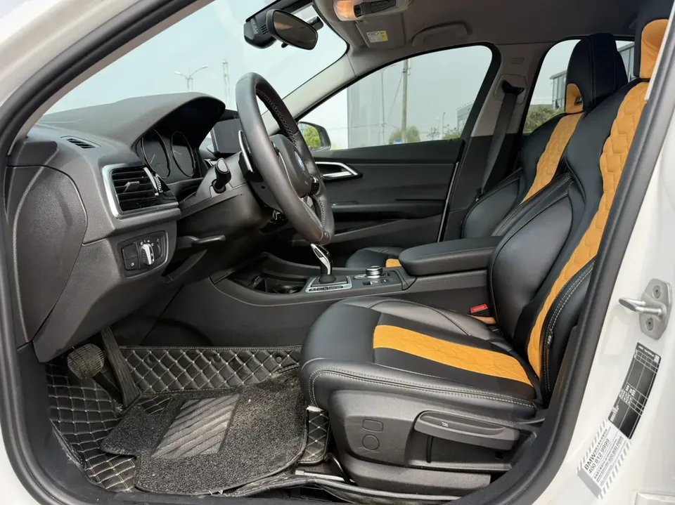 BMW 1 Series BMW 1 Series 2023 120i M Sport 2023 — миниатюра 5