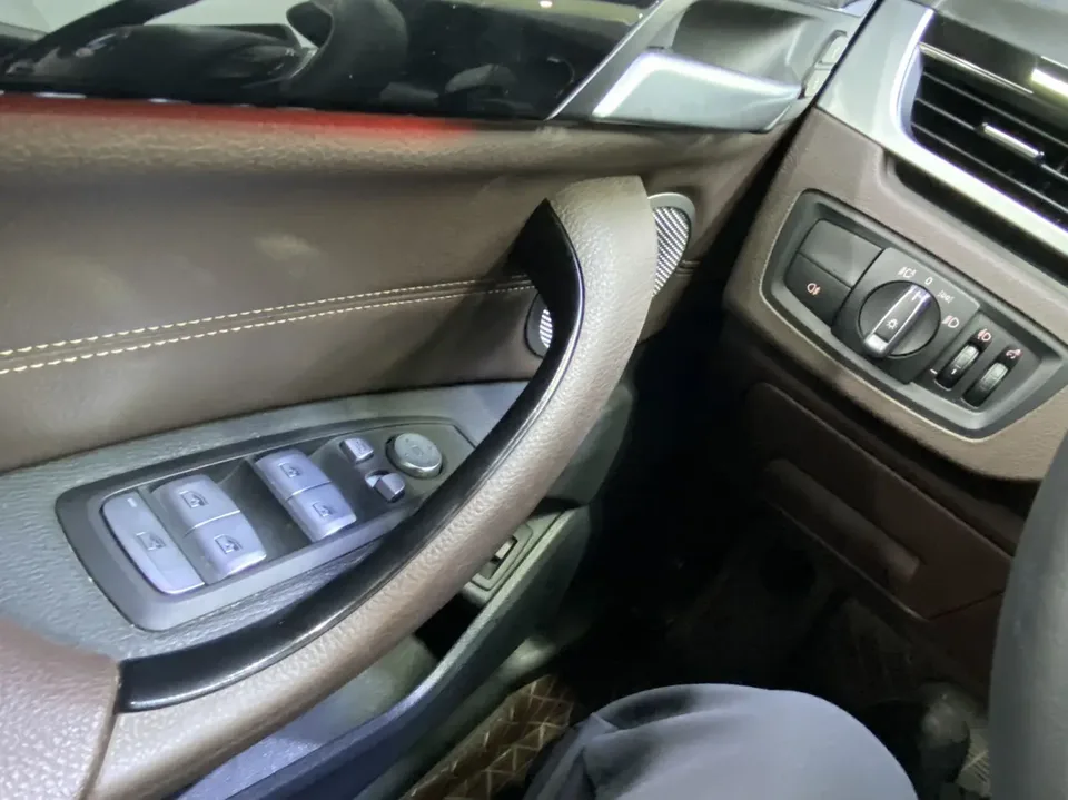 BMW X1 BMW X1 2022 sDrive20Li Fashion 2022 — thumbnail 3