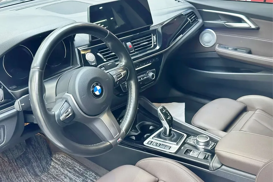 BMW 1 Series facelift 125i M Sport Night Edition 2022 — миниатюра 3