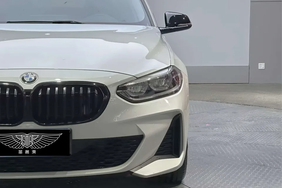 BMW 1 Series facelift 125i M Sport Night Edition 2022 — миниатюра 4
