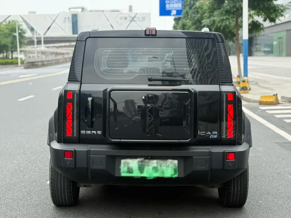 iCAR 03 two-wheel drive long-range version 2024 — миниатюра 2