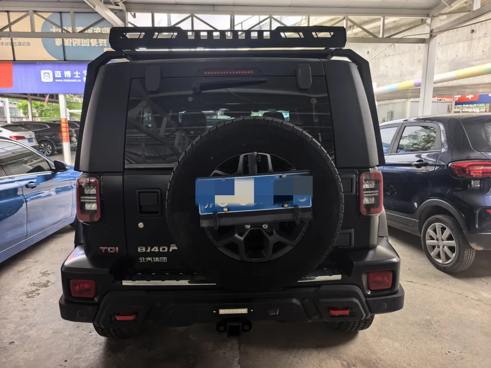 BAIC Beijing Off-road BJ40 Beijing Off-road BJ40 2023 2.0D Automatic 4WD Blade Hero Edition Knight Edition 2023 — миниатюра 2
