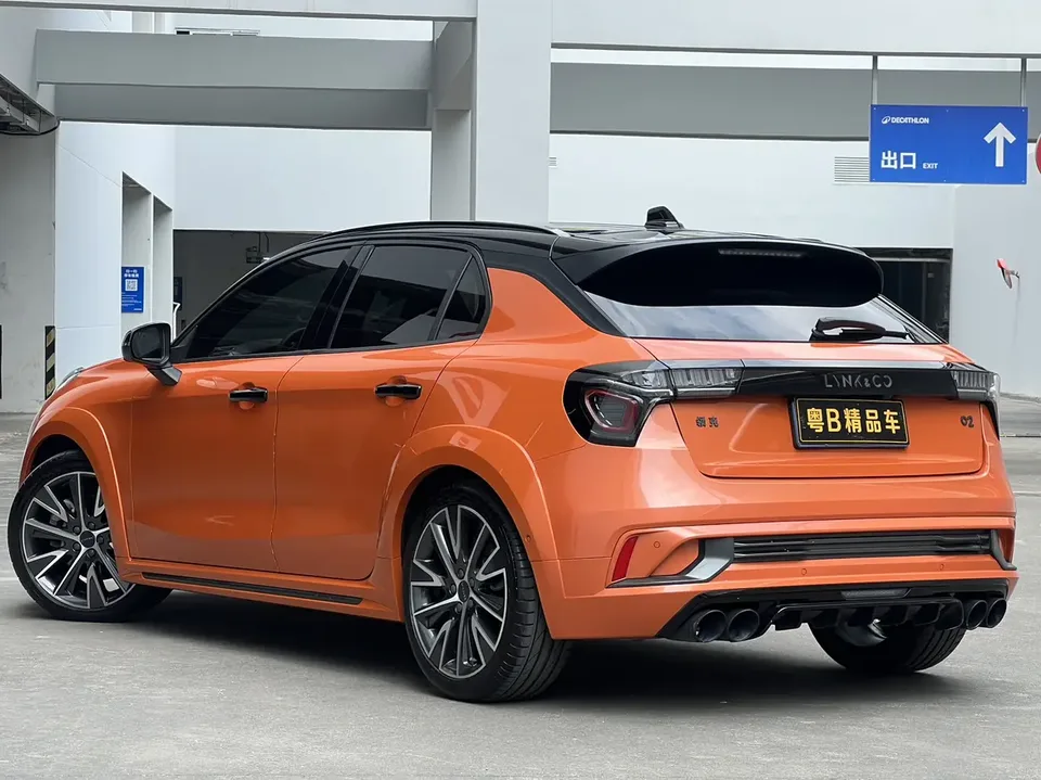 Lynk & Co 02 Hatchback 2.0TD Hatchback Halo 2022 — миниатюра 2