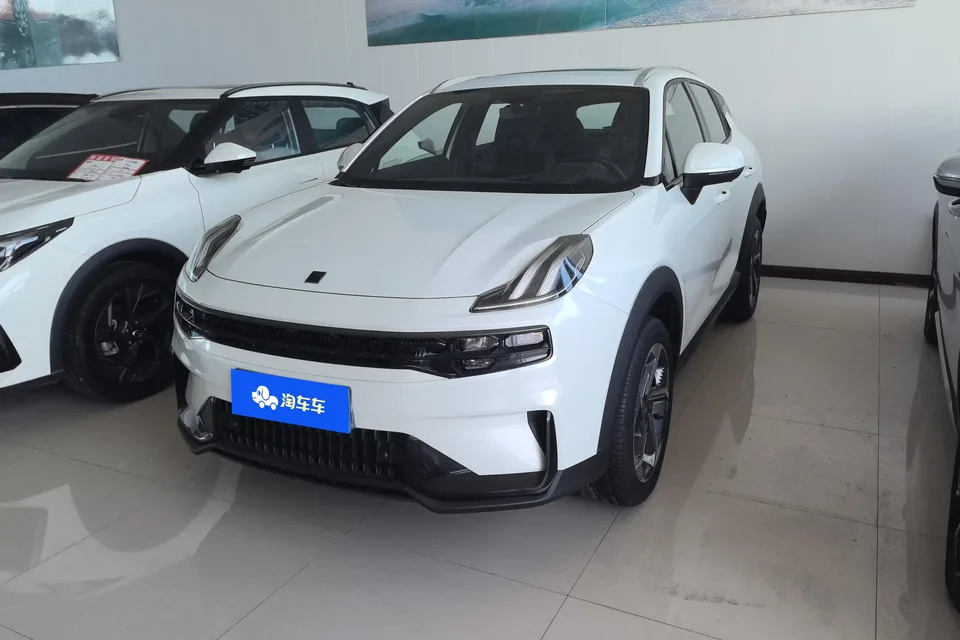 Lynk & Co 06 2024