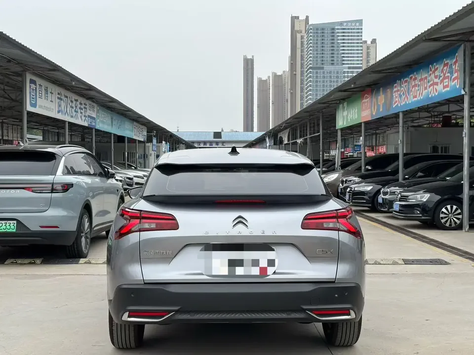 Citroen Versailles C5 X 1.6T is extraordinary 2025 — миниатюра 4